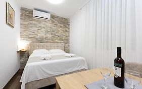 Split Varos Inn